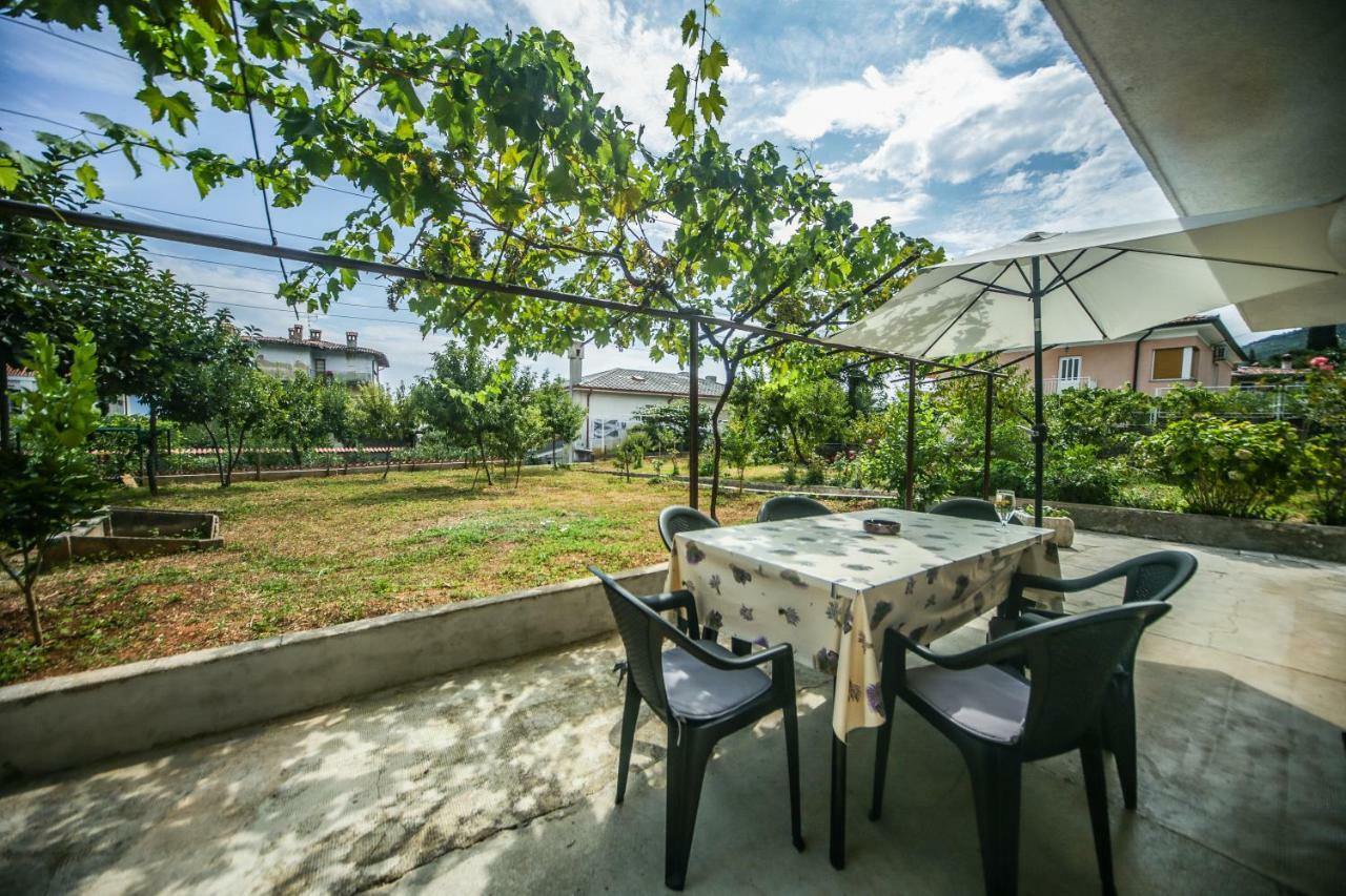 Apartman Ana Lovran Exterior foto