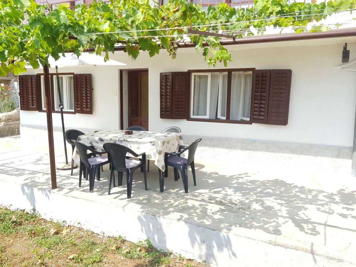 Apartman Ana Lovran Exterior foto