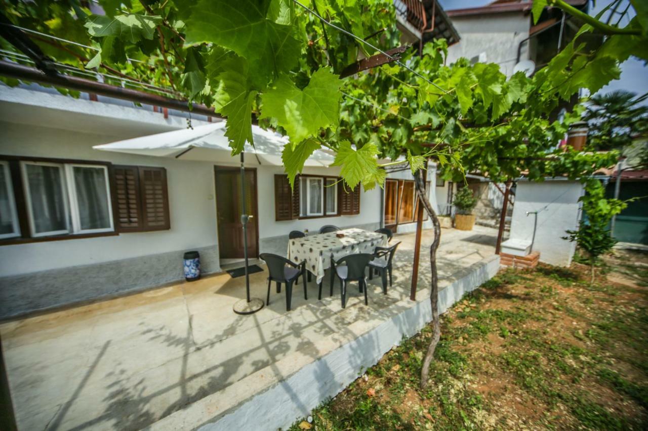 Apartman Ana Lovran Exterior foto