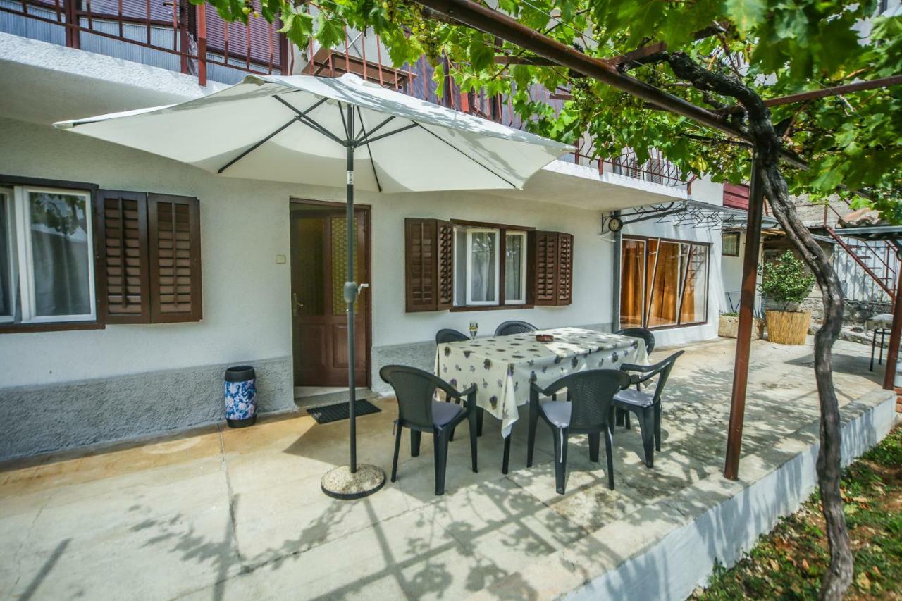 Apartman Ana Lovran Exterior foto